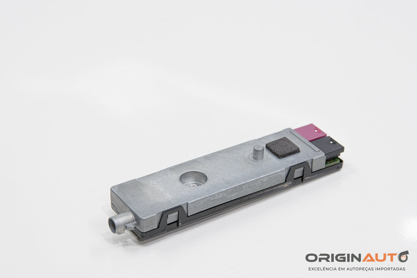 Modulo Amplicador Antena Mercedes C 180 Coupe W204 2014 A2049056304