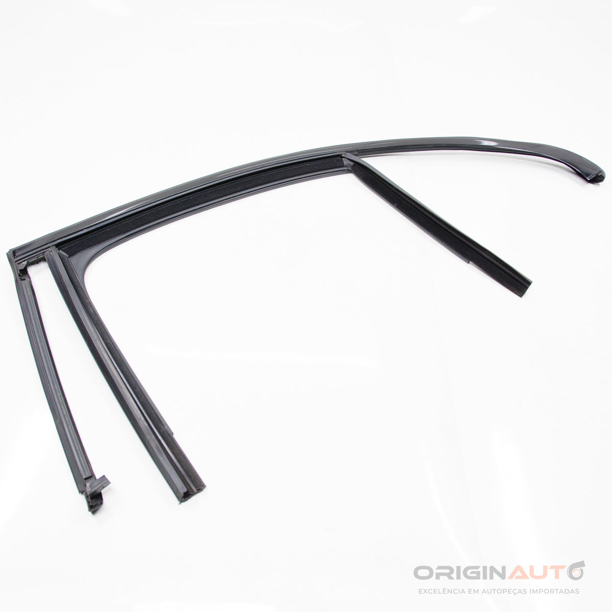 Canaleta Externa Traseira Esquerda Mercedes C 43 Amg W205 2018 A2057355300