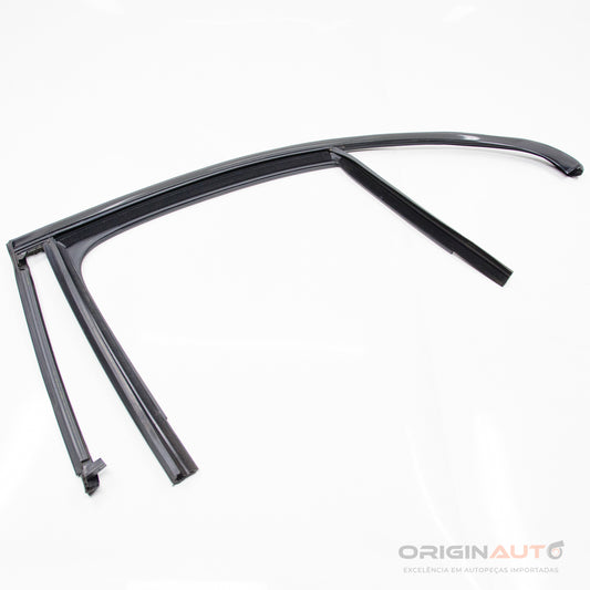 Canaleta Externa Traseira Esquerda Mercedes C 43 Amg W205 2018 A2057355300