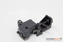 Trava Portinhola Mercedes C 180 Coupe W204 2014 A2048200072