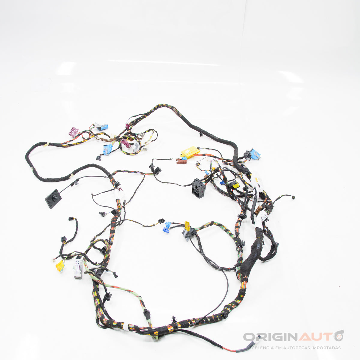 Chicote Capa Painel Radio C 43 Amg W205 2018 A0015456930 A0055459701 A0015457603