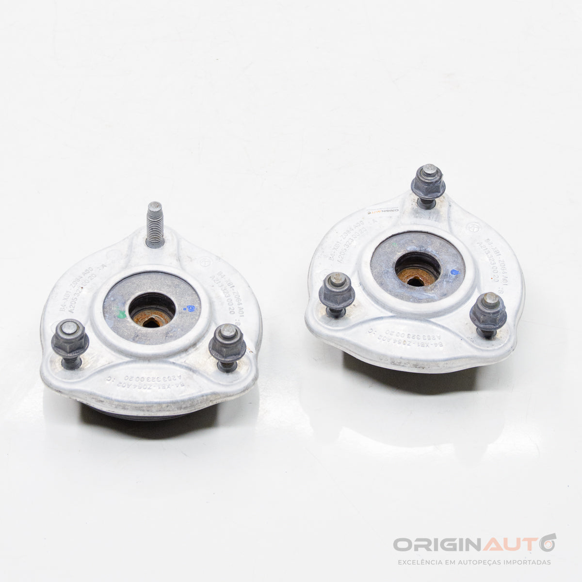 Par Coxim Rolamento Amortecedor Diant Mercedes C 43 Amg W205 2018 A2053230020 A2