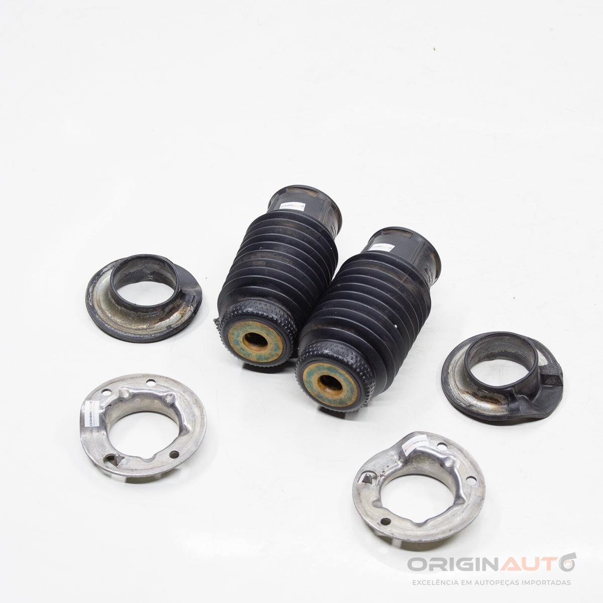 Kit Batente Amort Coxim Coifa Diant Mercedes C 43 Amg W205 2018 A2053220484 A205