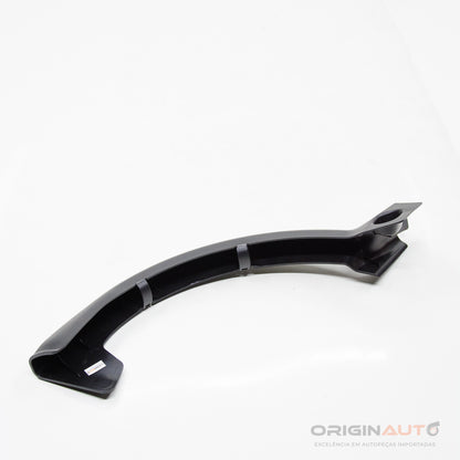 Moldura Dobradica Tampa Traseira Dir Mercedes C 43 Amg W205 2018 A2058212400