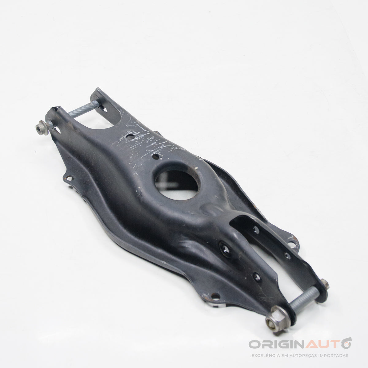 Bandeja Suspensao Traseira Esquerda Mercedes C 43 Amg W205 2018 A2053522000