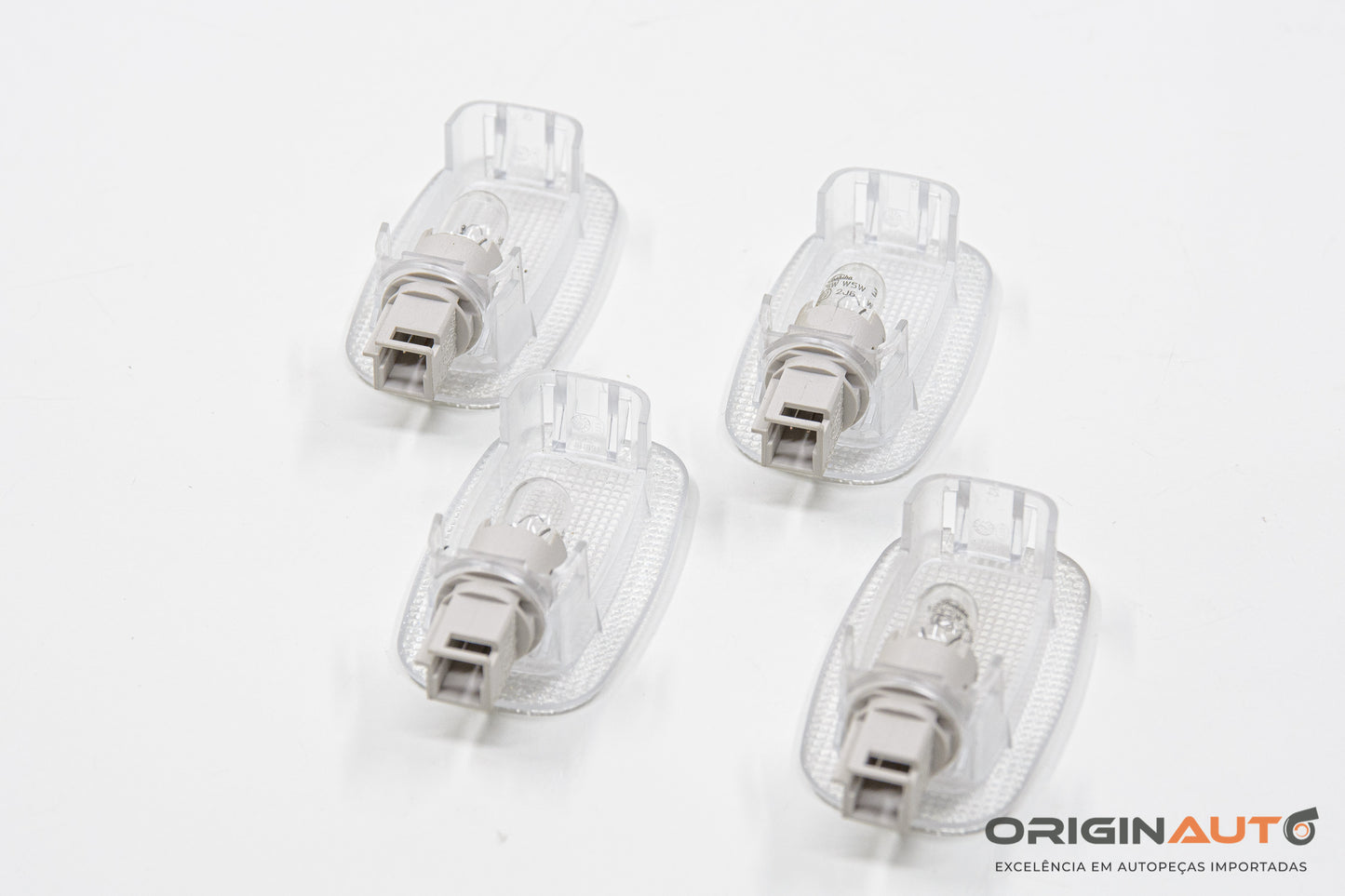 Luz Cortesia Mercedes C 180 Coupe W204 2014 A2218200401 Unidade