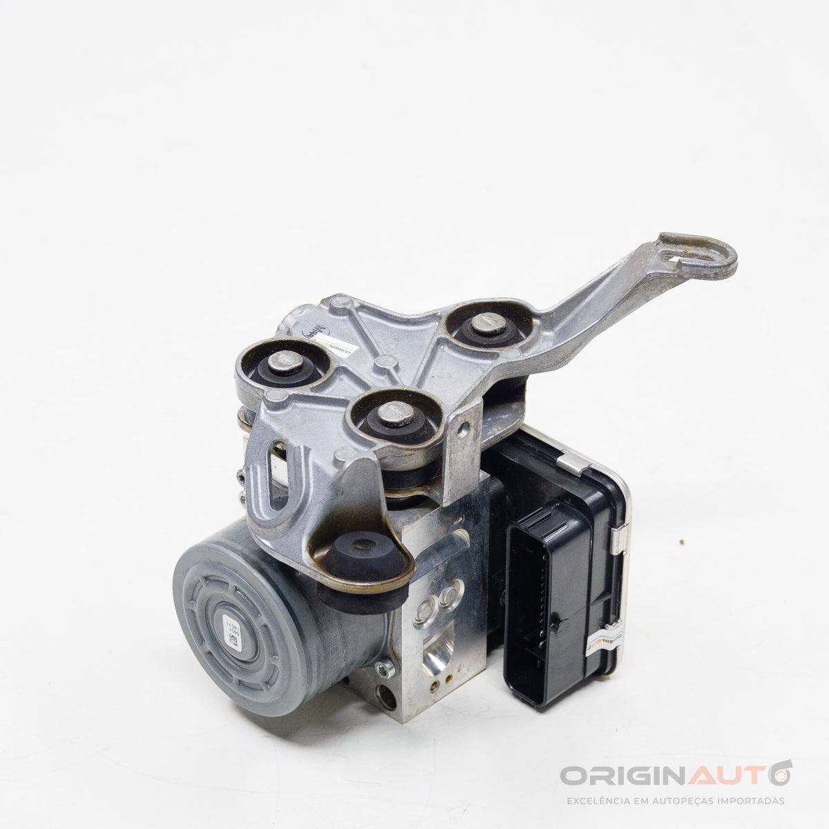 Modulo Bomba Central MERCEDES C43 AMG W205 2018 A2534313900