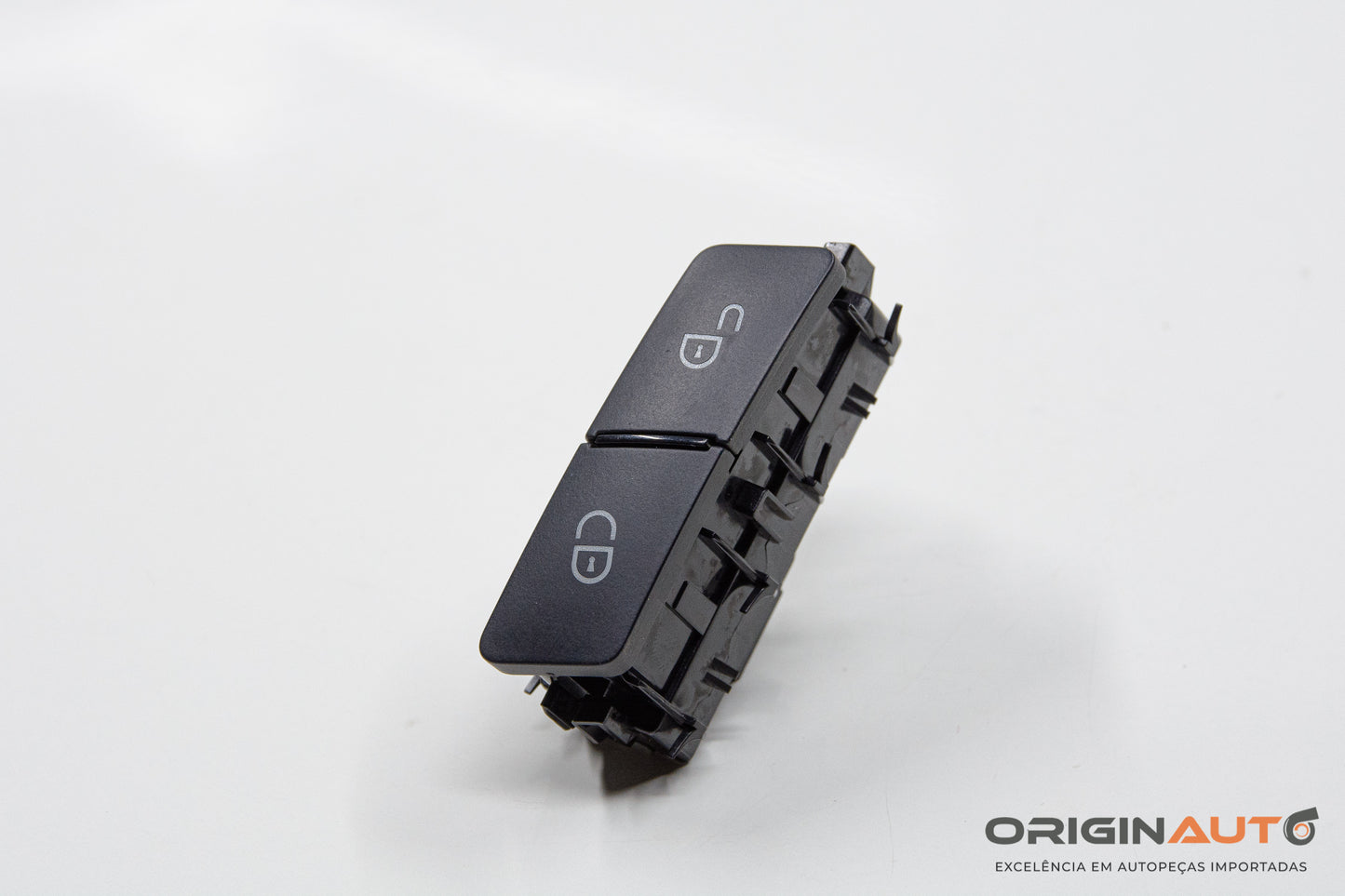 Botao Trava Direita Mercedes C 180 Coupe W204 2014 A2049058502