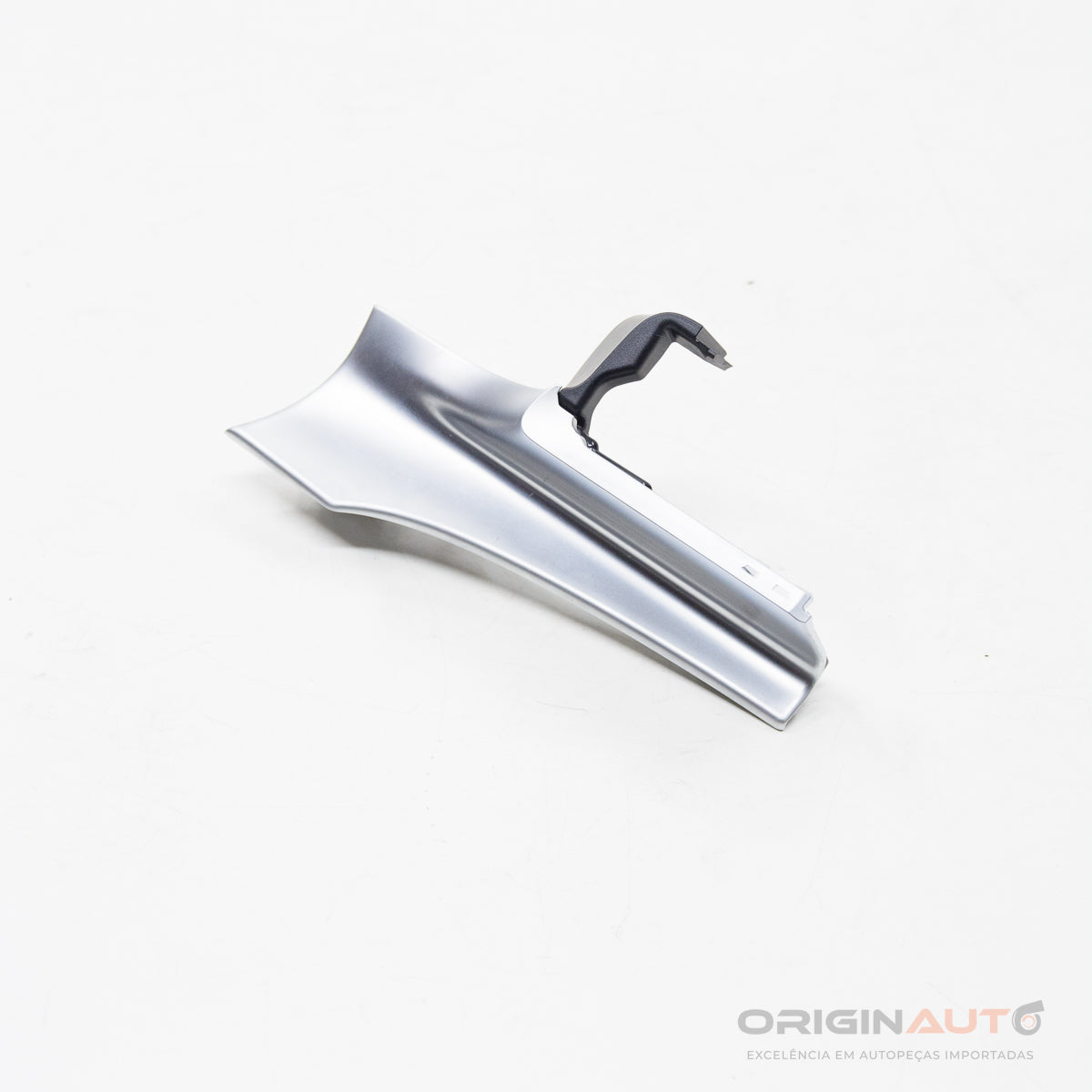 Moldura Acabamento Painel Esquerdo Mercedes C 43 Amg W205 2018 A2056800071