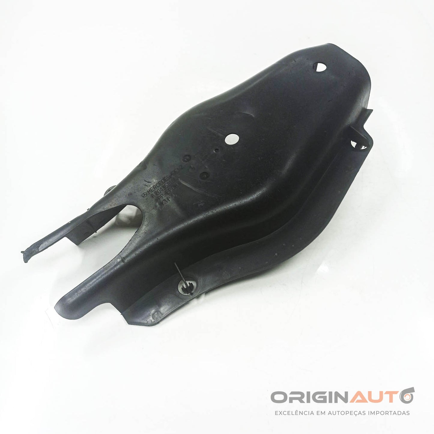 Acabamento Bandeja Suspensao T/D Mercedes C180 Coupe W204 2014 A2043521688