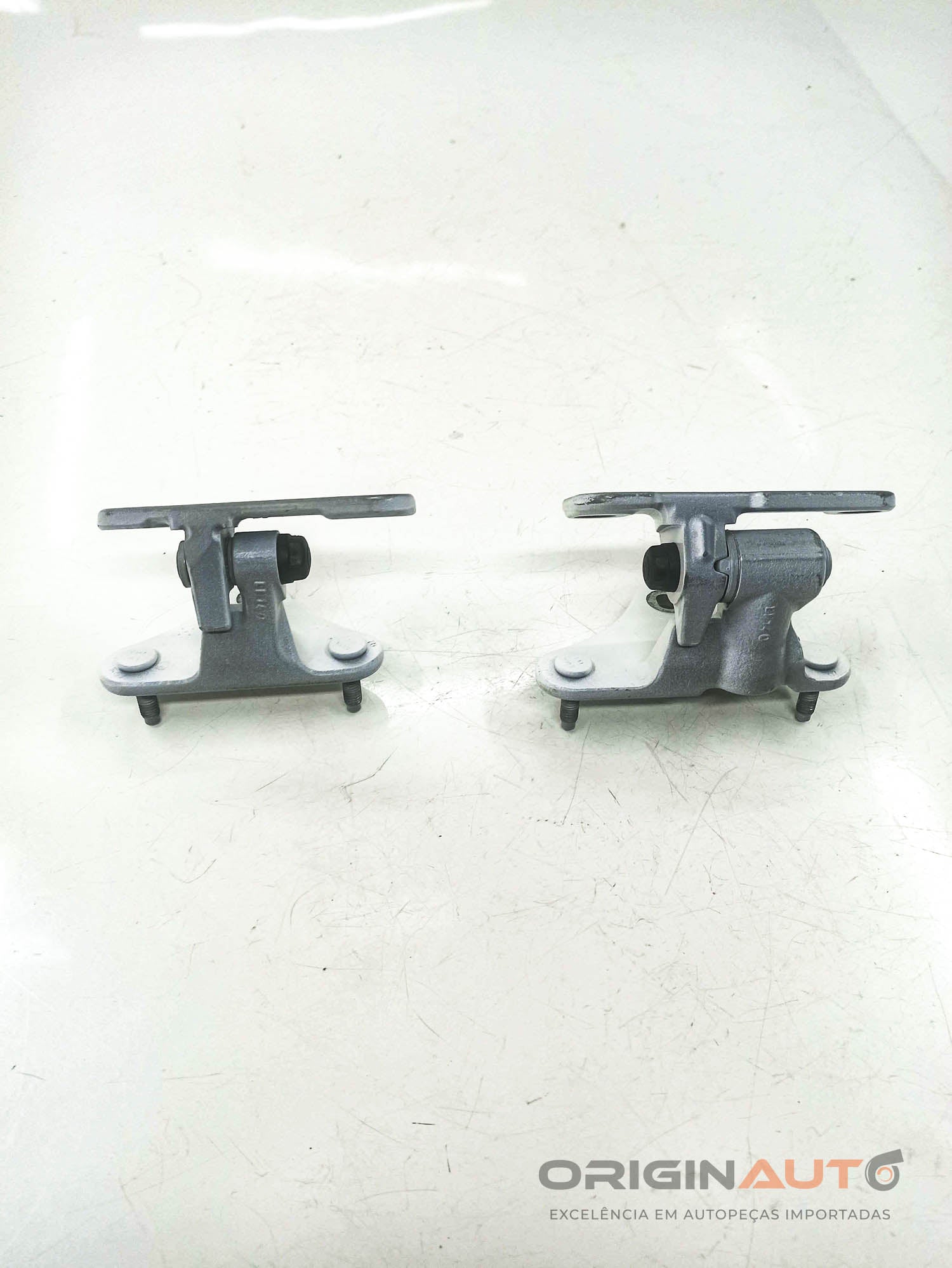 Dobradicas Porta Dianteira Esquerda Mercedes C180 Coupe W204 2014 A2077220144