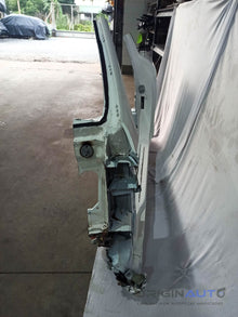 Lateral Caixa De Ar Esquerda Lata Mercedes C180 Coupe W204 2014