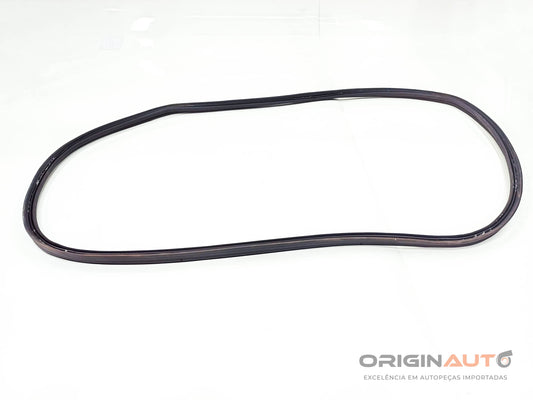 Borracha Tampa Traseira Mercedes Benz Gla 200 2014 A1567400078 Ok