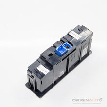 Entrada Usb Aux Mercedes C 43 Amg W205 2018 A2058200226