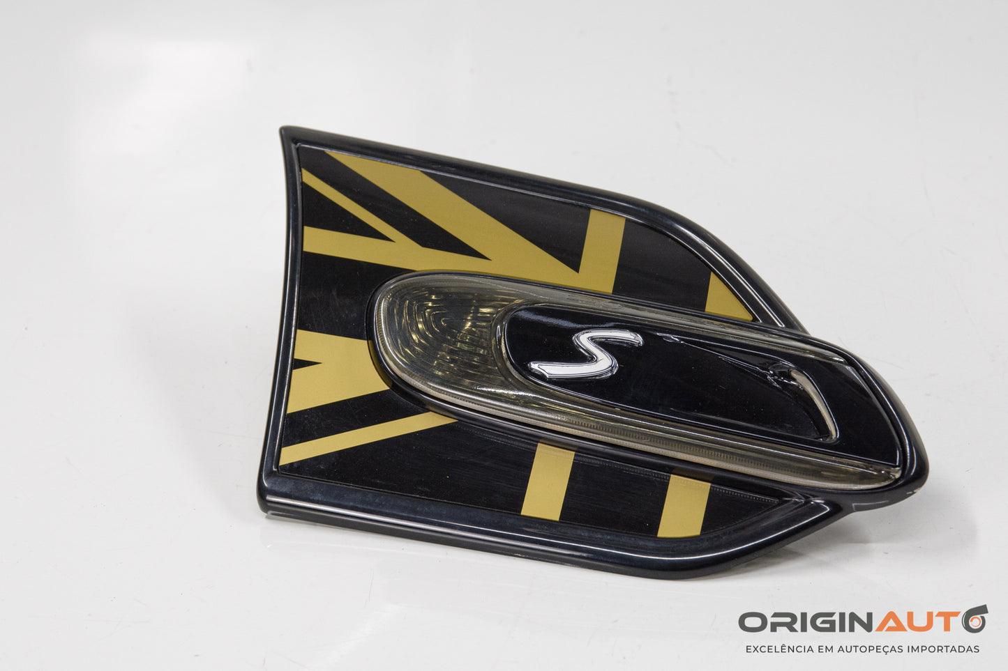 Emblema Lateral Direito Mini Cooper S F56 2015 51142357010