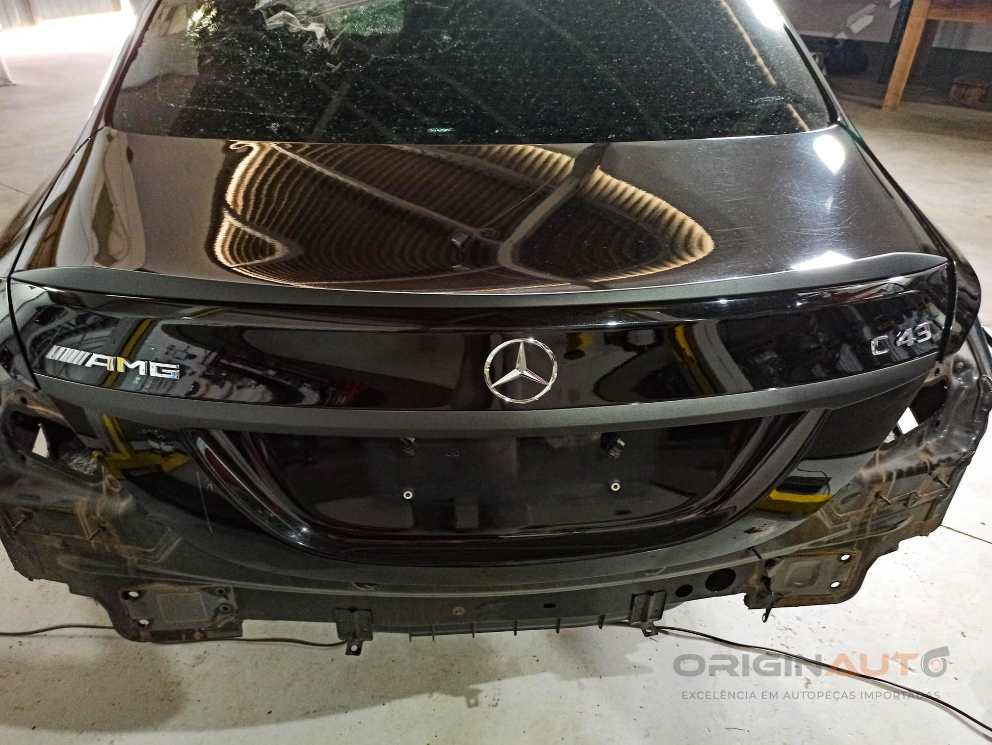 Tampa Traseira Mercedes C 43 Amg W205 2018 A2057502400