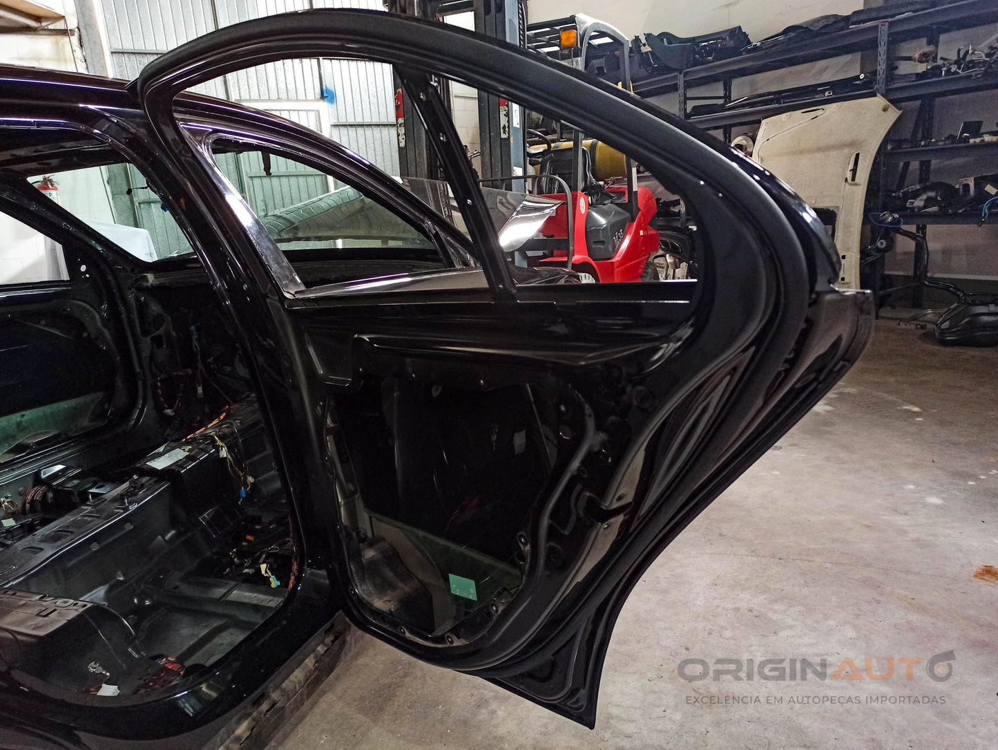 Porta Traseira Direita Mercedes C 43 Amg W205 2018 A2057300205