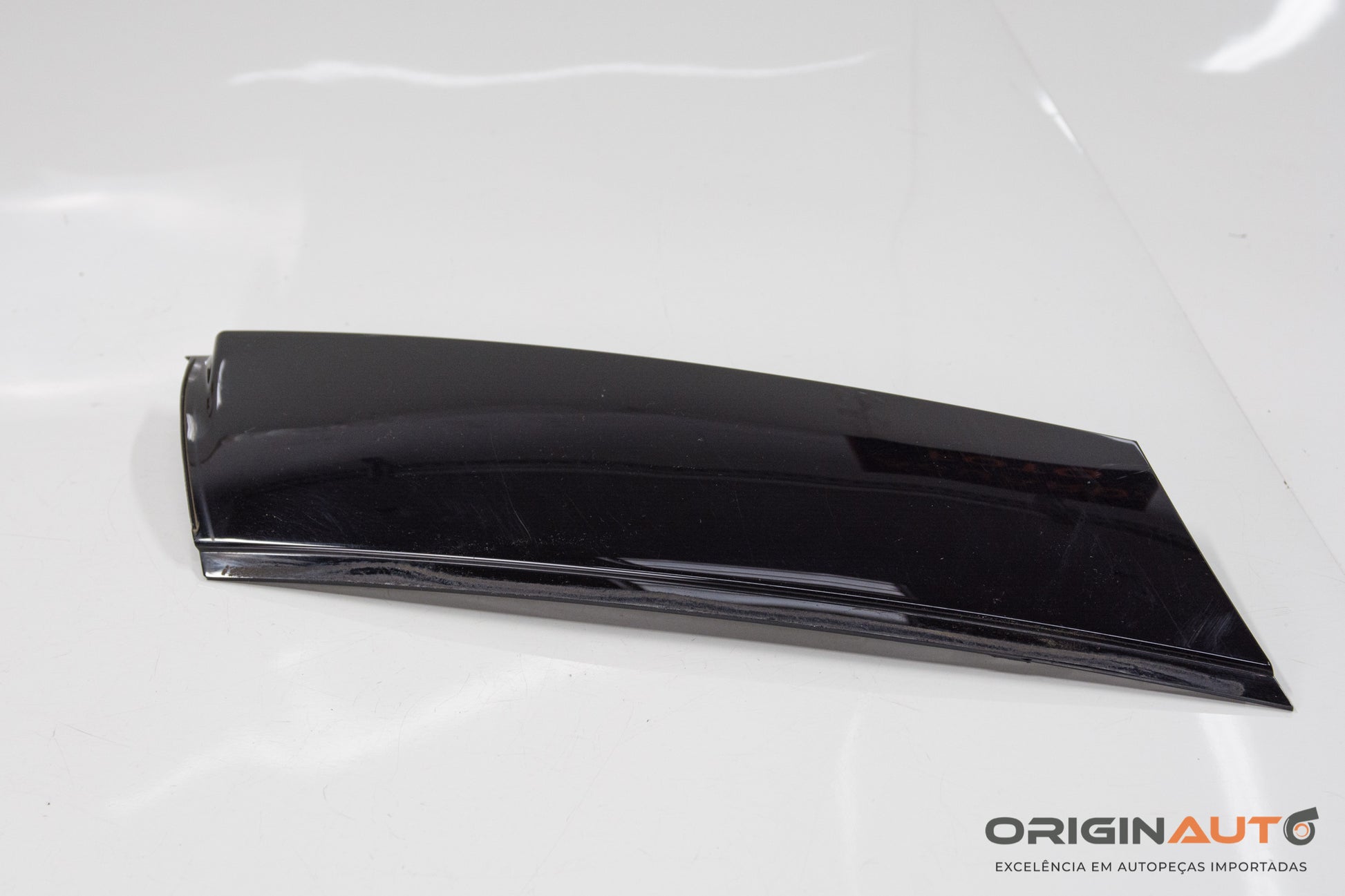 Moldura Externa Coluna C Direita Mini Cooper S F56 2015 A7300014