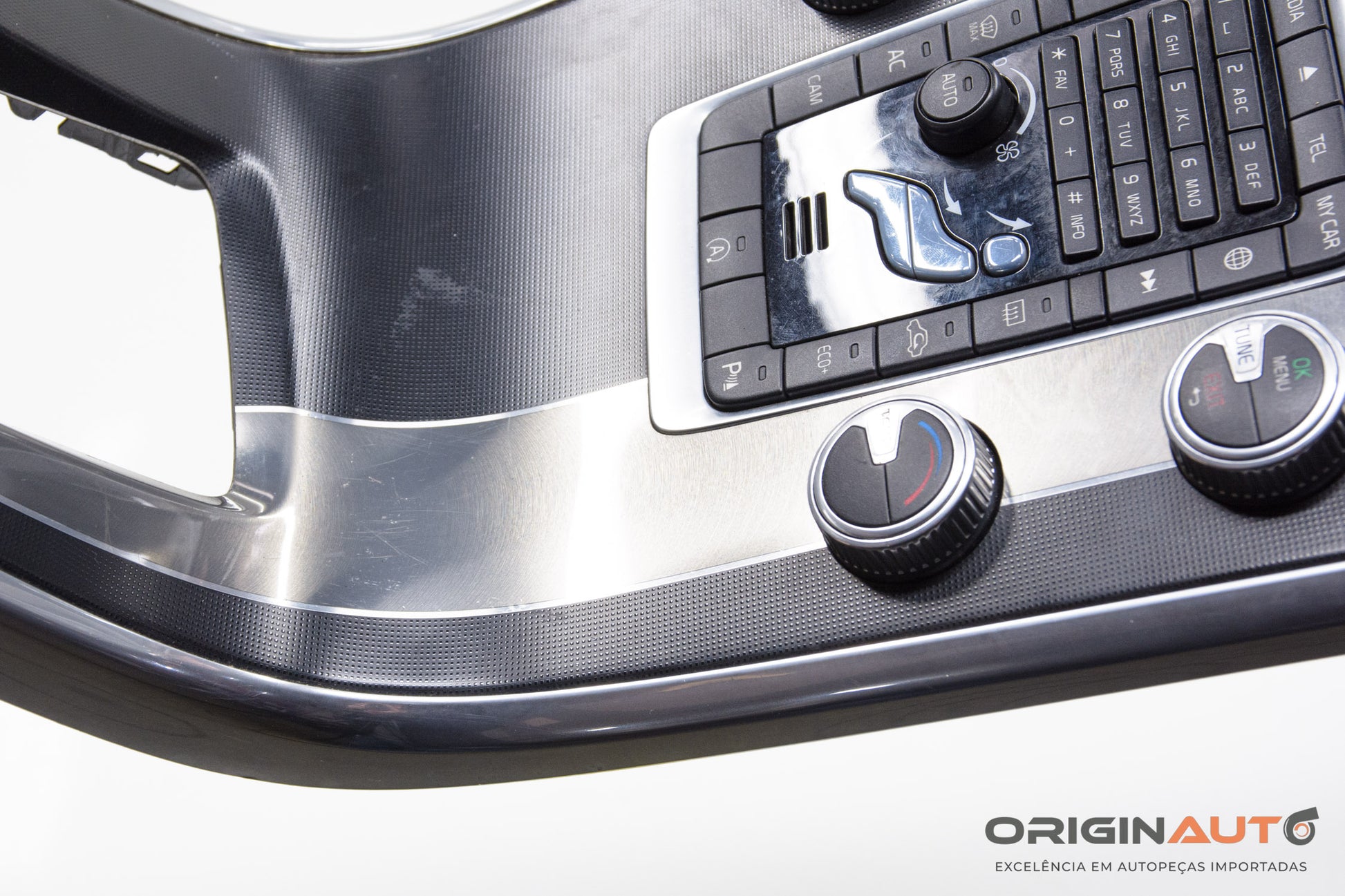 Comando Multimidia Ar Moldura Volvo Xc60 T5 R-Design 2015 31389131 31351079