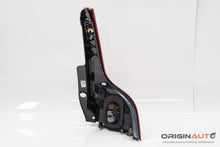 Lanterna Esquerda Volvo Xc60 T5 R-Design 2015 31323034