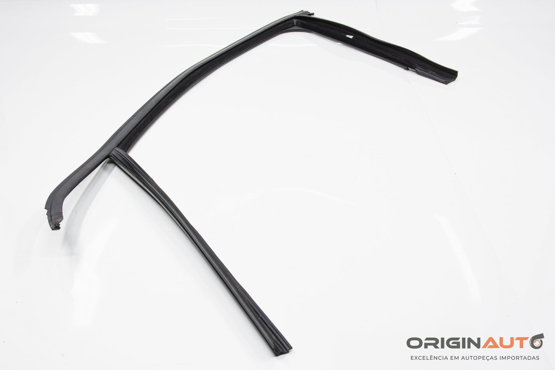 Canaleta Porta Dianteira Esquerda Volvo Xc60 T5 R-Design 2015 31402690