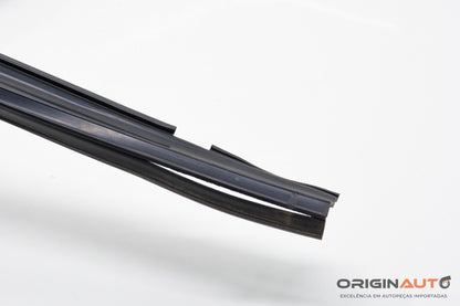 Canaleta Porta Dianteira Esquerda Volvo Xc60 T5 R-Design 2015 31402690