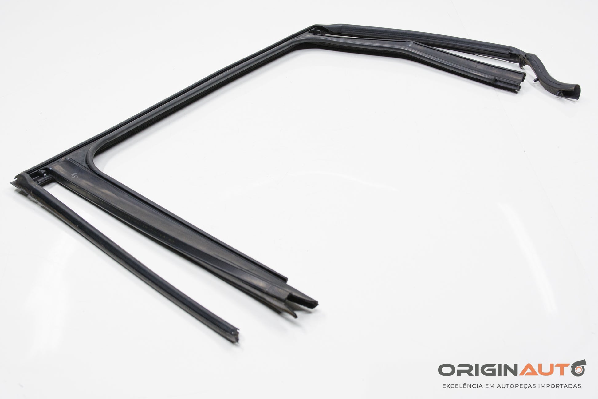 Canaleta Porta Traseira Direita Volvo Xc60 T5 R-Design 2015 31352215