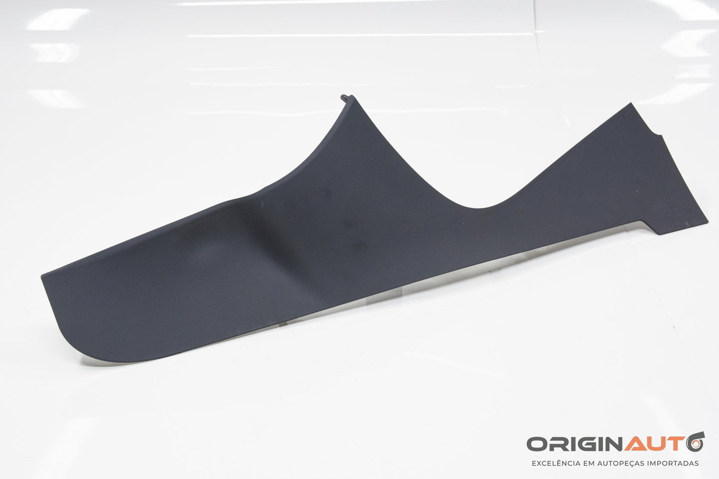 Acabamento De Console Lateral Volvo Xc60 T5 R-Design 2015 31348865