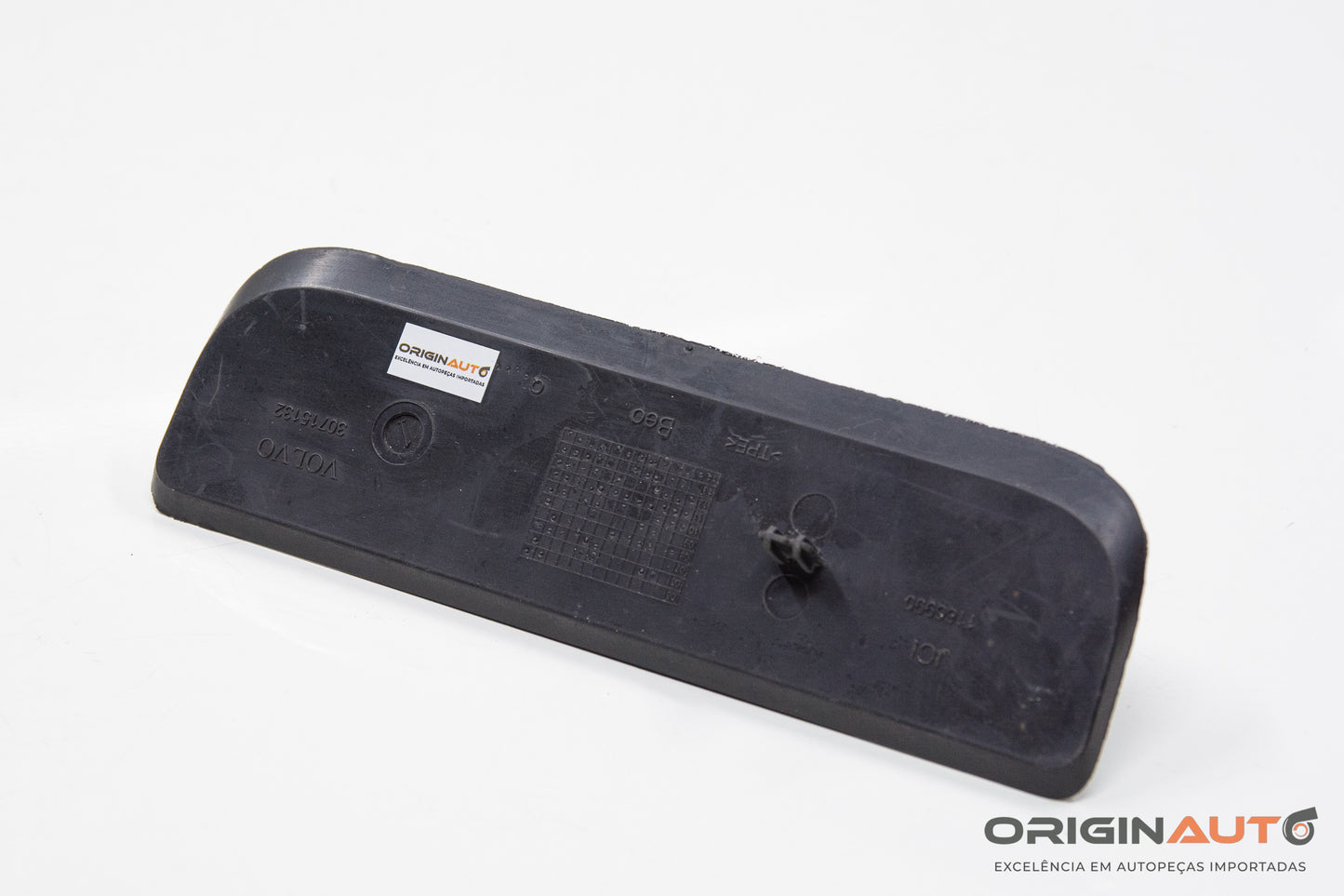 Borracha Acabamento Console Central Volvo Xc60 T5 R-Design 2015 30715132