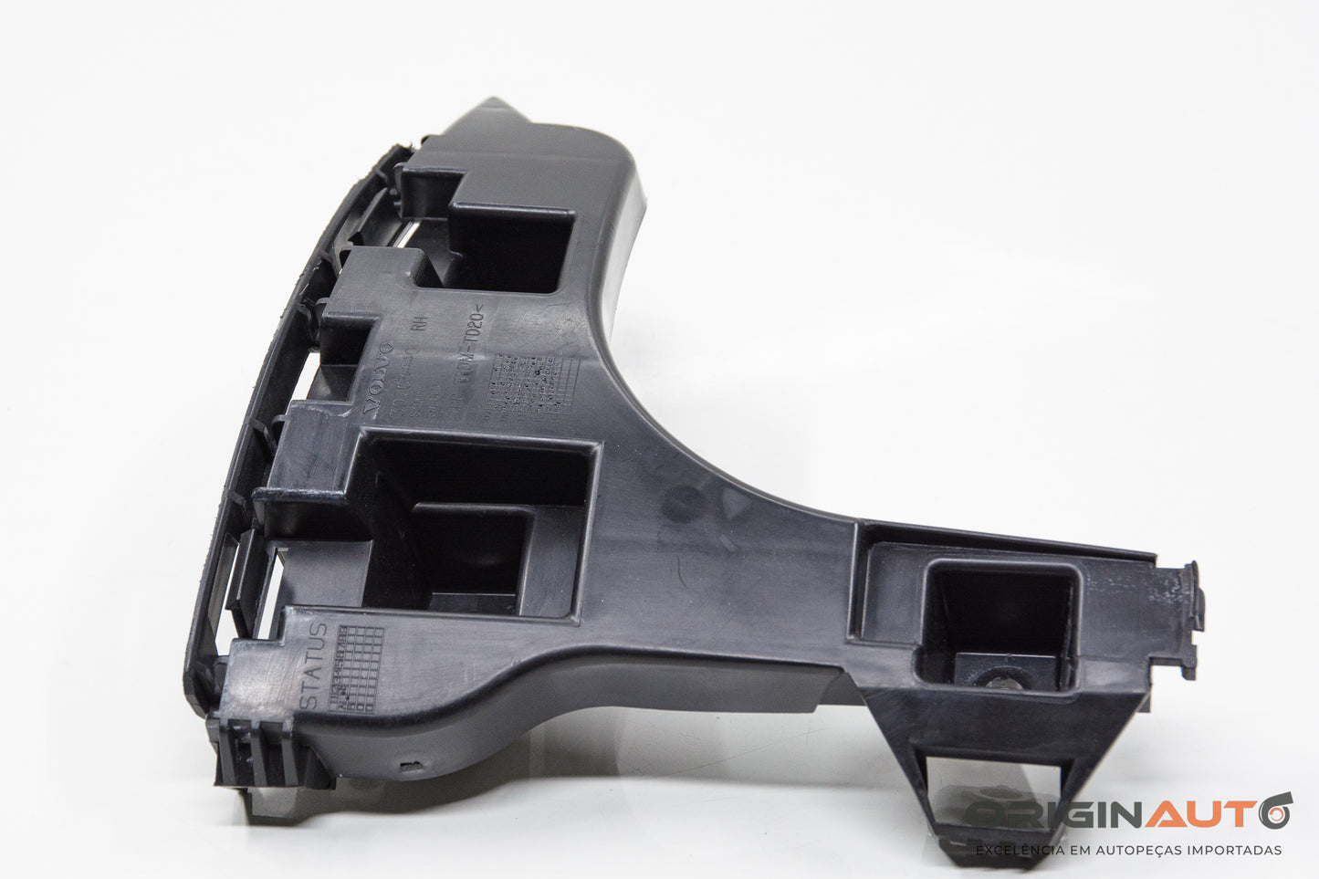 Guia Parachoque Traseiro Direito Volvo Xc60 T5 R-Design 2015 30763440