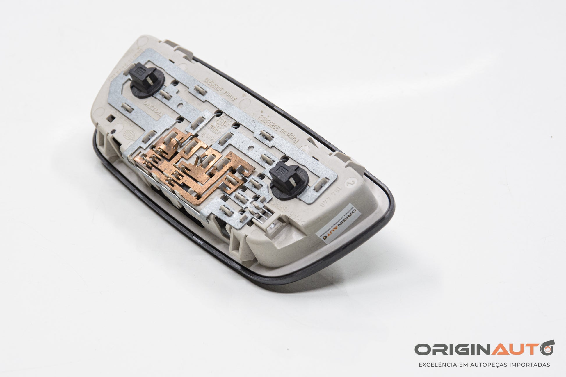 Luz Cortesia Teto Volvo Xc60 T5 R-Design 2015 31351924