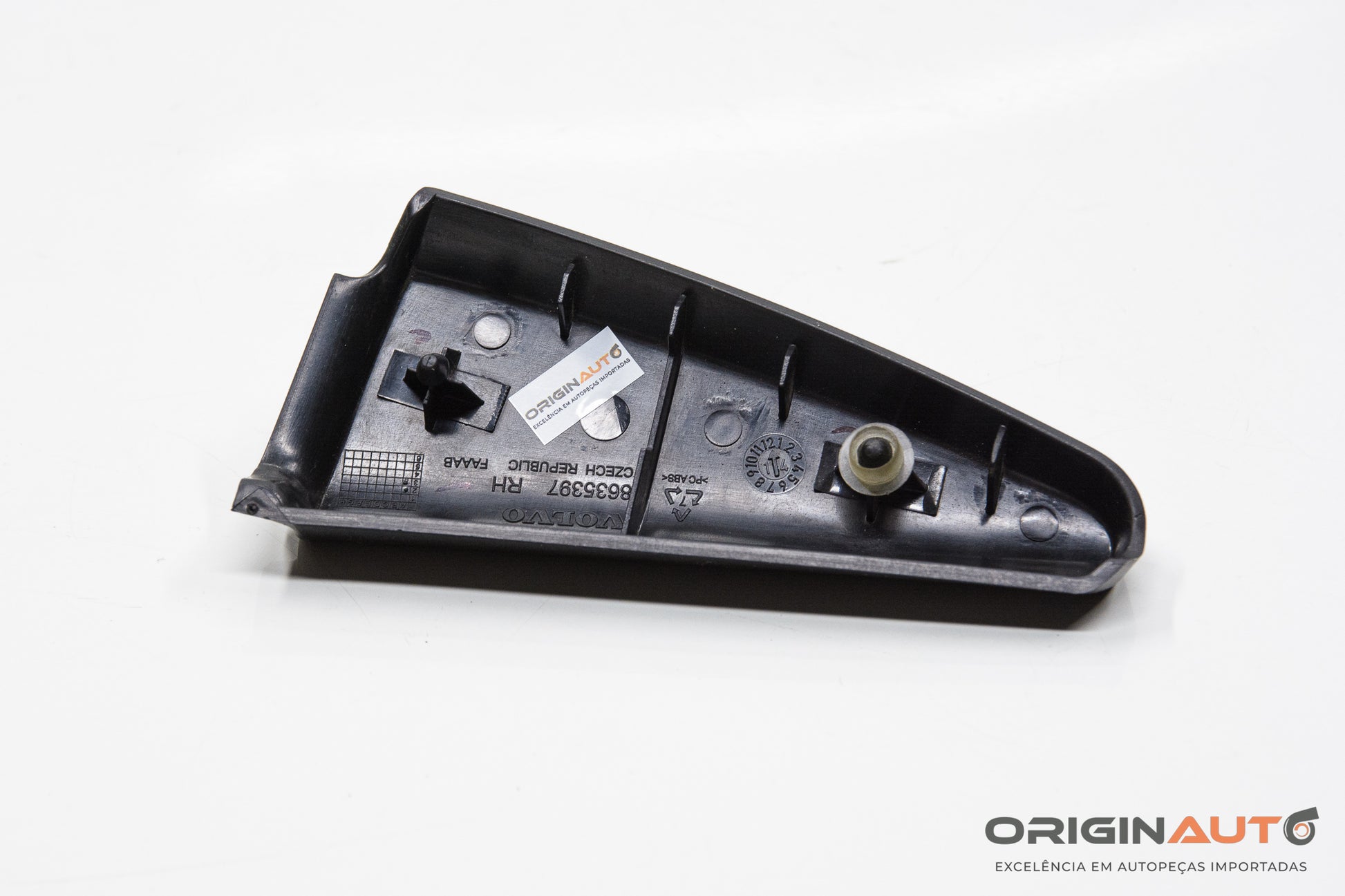 Acabamento Porta Traseira Direita Volvo Xc60 T5 R-Design 2015 863397