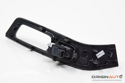 Botao Vidro Traseiro Direito Moldura Volvo Xc60 T5 R-Design 2015 30766415