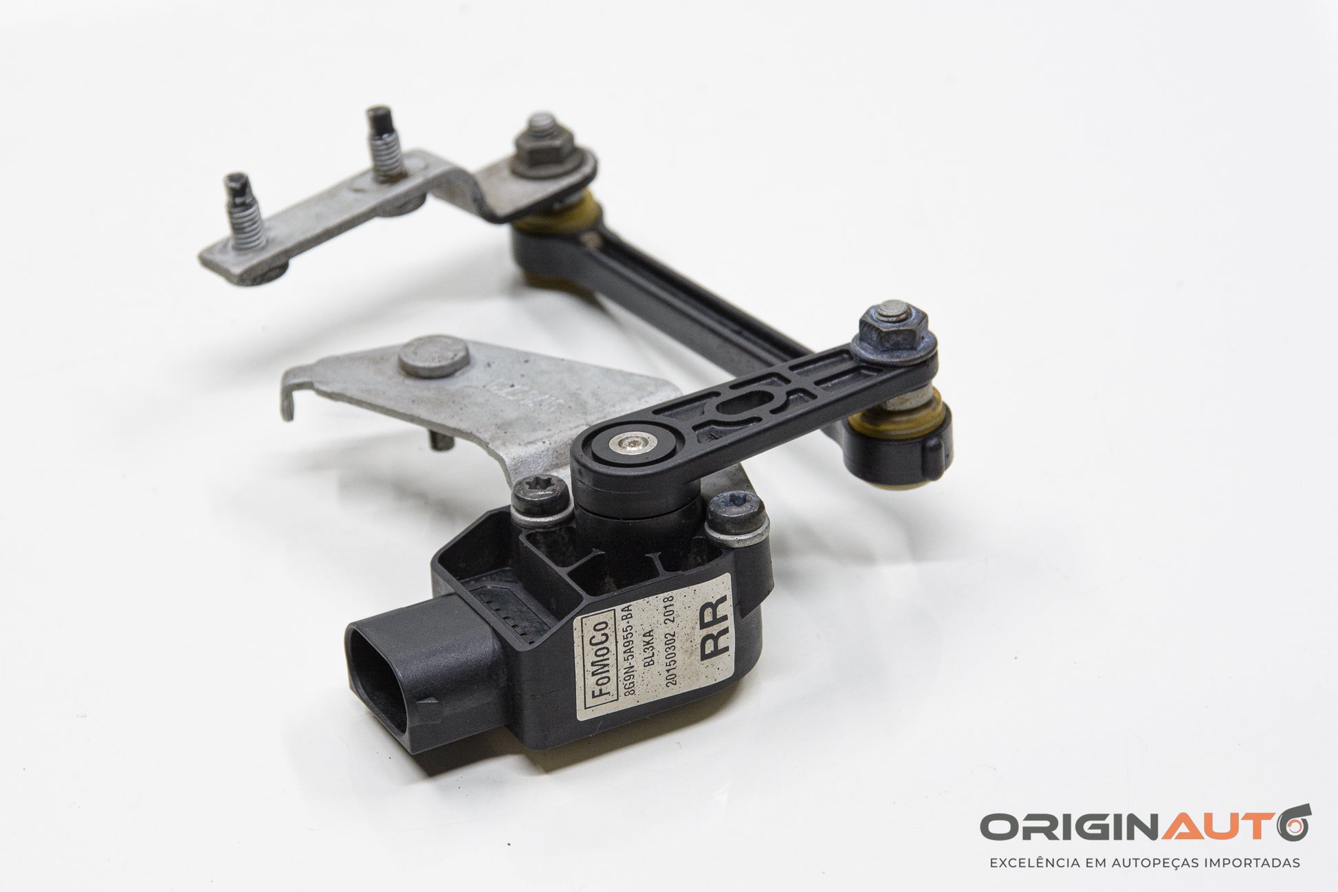 Sensor Estabilidade Traseiro Direito Volvo Xc60 T5 R-Design 2015 8G9N3C492Aa