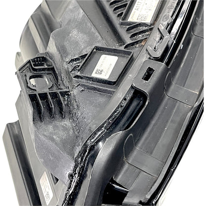 Farol Mercedes Cla 200 2018 2019 Esquerdo Reator Detalhe