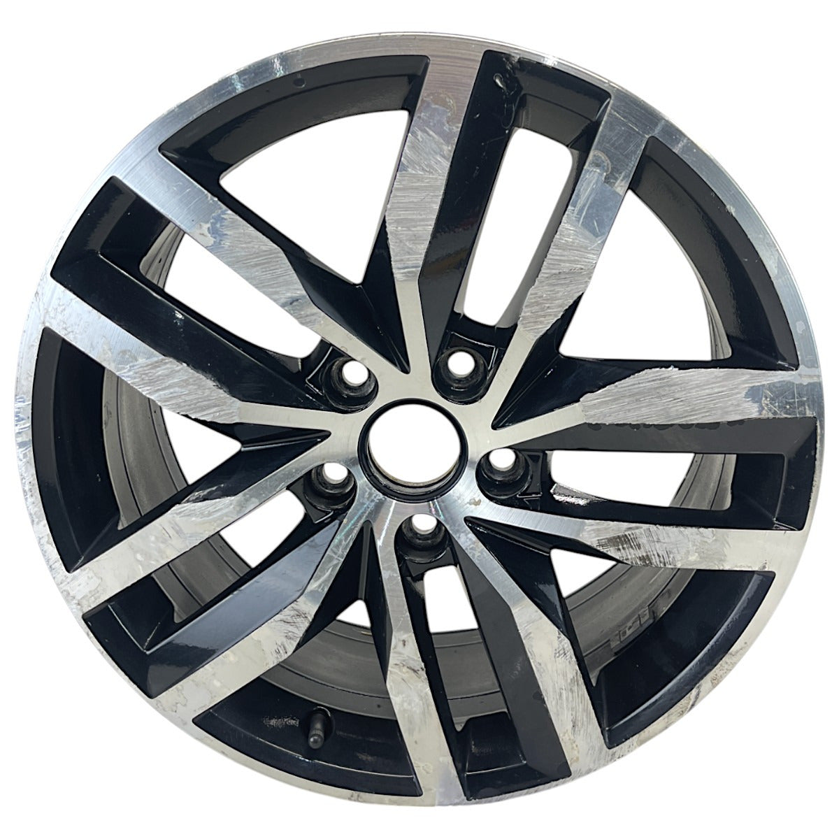 Roda Aro 17 Golf 2014 a 2020 Madri Diamantada Original