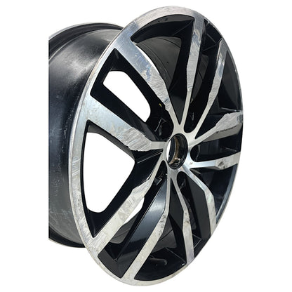 Roda Aro 17 Golf 2014 a 2020 Madri Diamantada Original