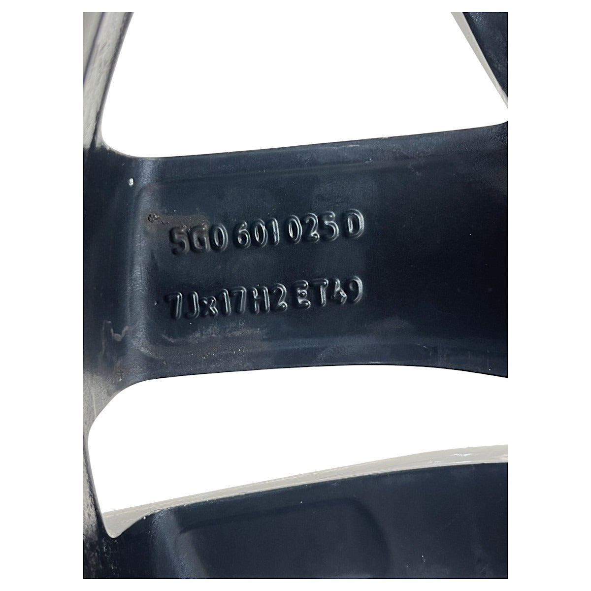 Roda Aro 17 Golf 2014 a 2020 Madri Diamantada Original