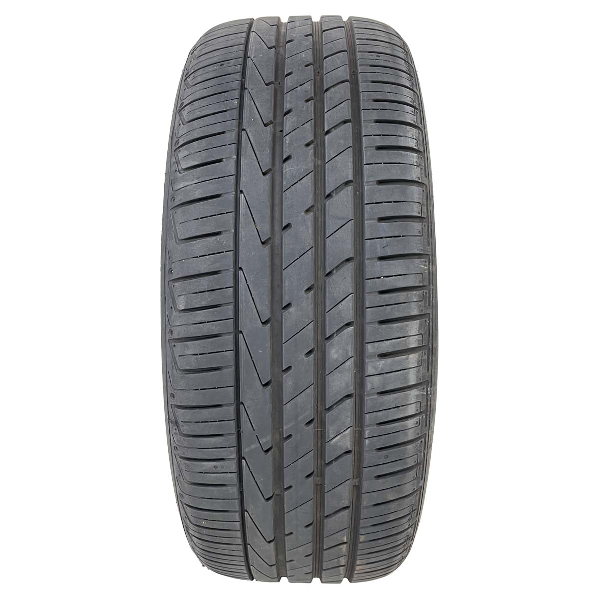 Pneu Hankook Ventus S1 Evo 235/50 R19 99V Baixa KM Semi Novo