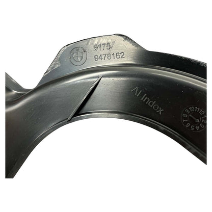 Moldura Suporte Macaco BMW iX I20 M60 2025 Traseiro Direito