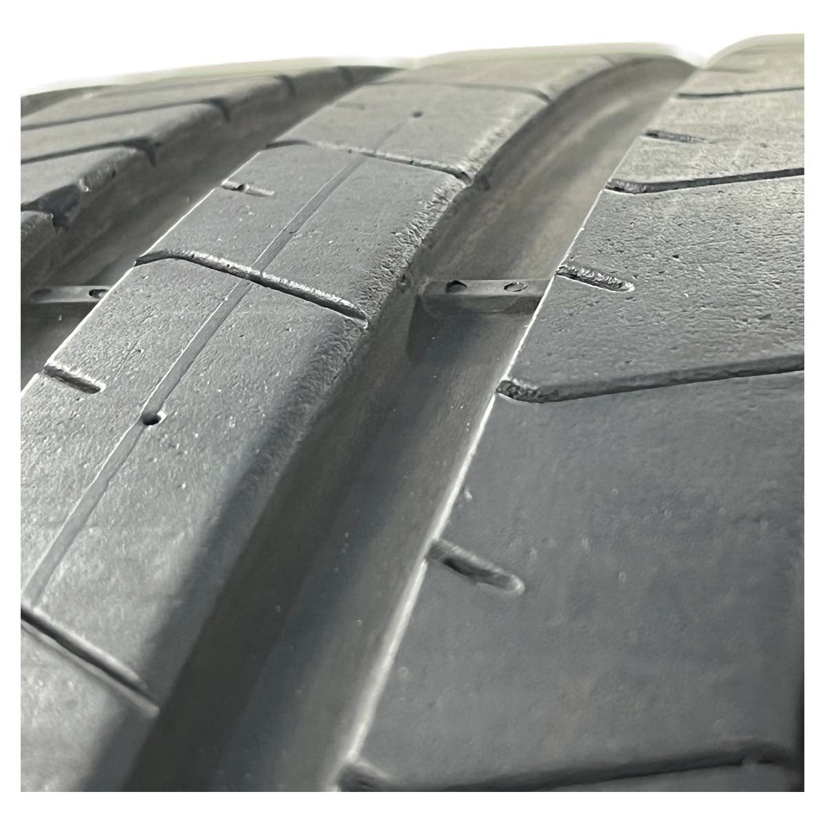Pneu Pirelli P Zero 275/40 R22 RFT 107Y BMW iX M60 2024 Par