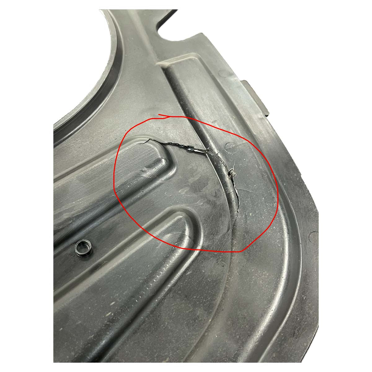 Protetor Assoalho Difusor BMW X5 2021 2022 Traseiro Direito
