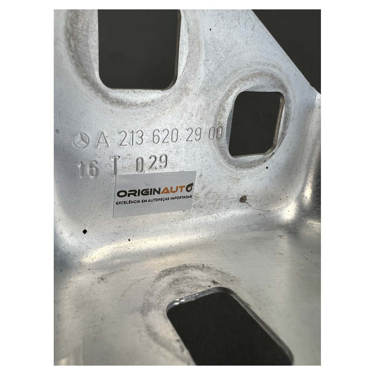 Guia Trava Suporte Farol Mercedes GLC 250 2016 2019 Dianteiro Direito