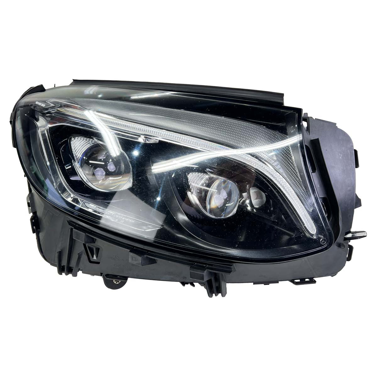 Farol Mercedes GLC 250 2016 2017 2018 2019 Direito Detalhe
