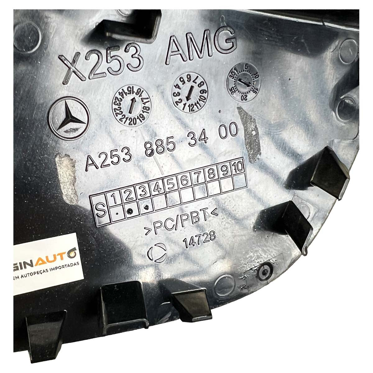 Tampa Reboque Parachoque Mercedes GLC 250 AMG 2016 Dianteiro