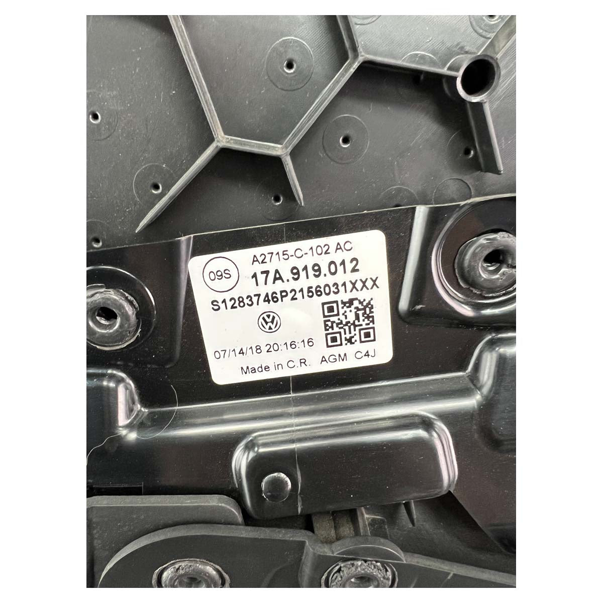 Forro Porta VW Jetta Comfortline TSI 2019 Dianteiro Direito