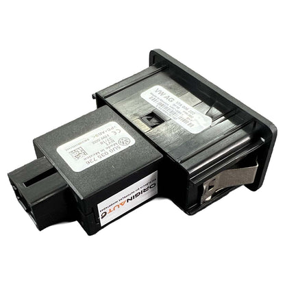 Entrada USB Volkswagen Jetta 250 TSI MK7 2018 2019 2020 2021
