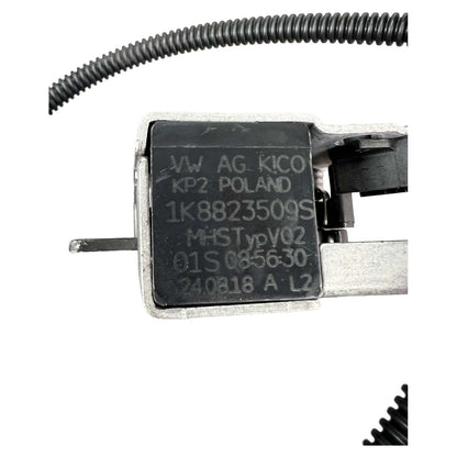 Fechadura Trava Capô VW Jetta Tiguan TSI 2018 2019 2020 2021