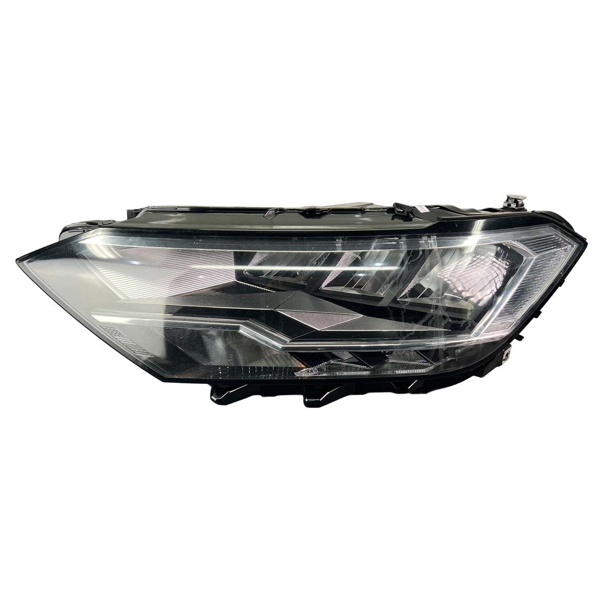 Farol VW Jetta Comfortline 2018 2019 2020 Dianteiro Esquerdo