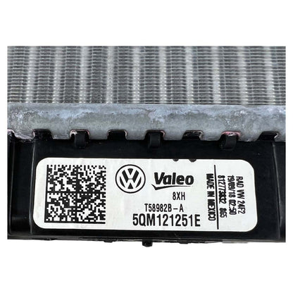 Radiador Água Motor VW Jetta 1.4 250 TSI 2018 2019 2020 2021
